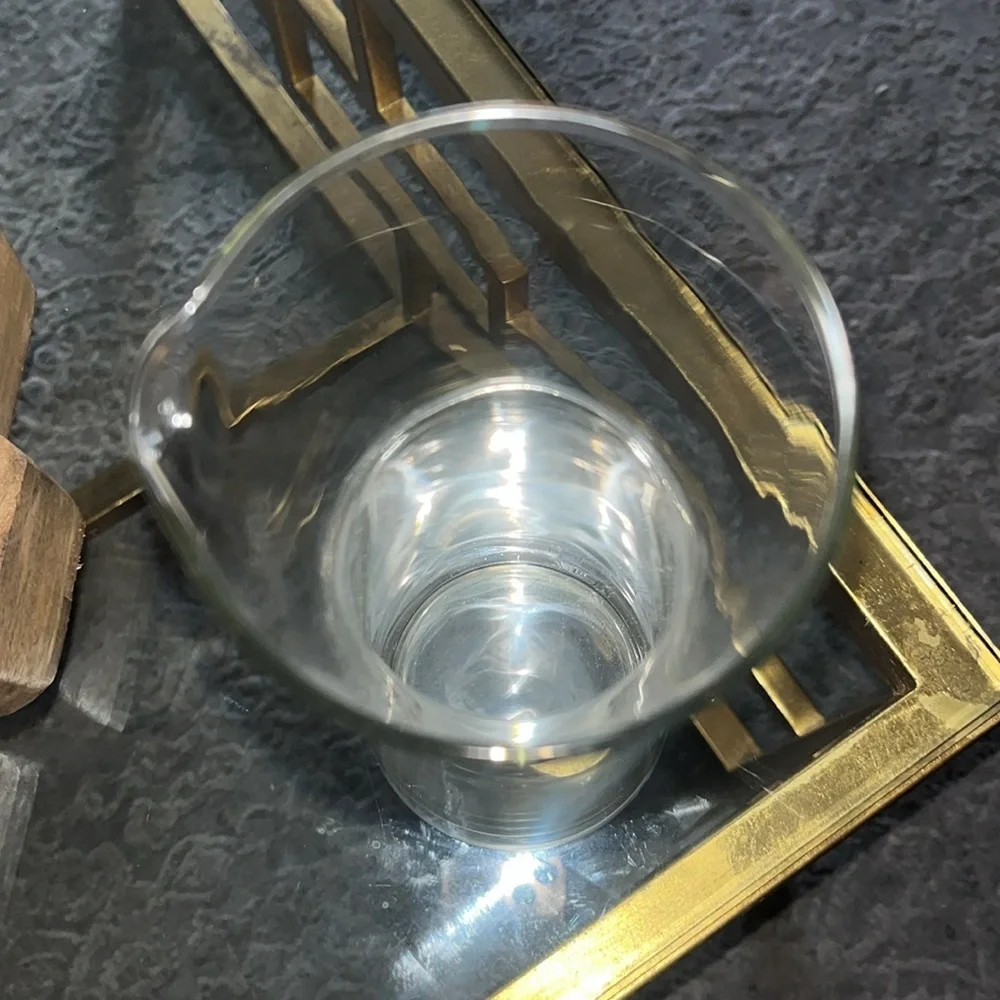 MEDICI IN VINO VERITAS WINE CARAFE - INDIVIDUAL, M INITIAL